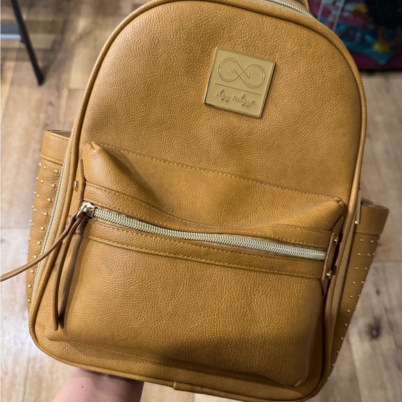 Itzy Ritzy diaper backpack - Picture 5 of 5